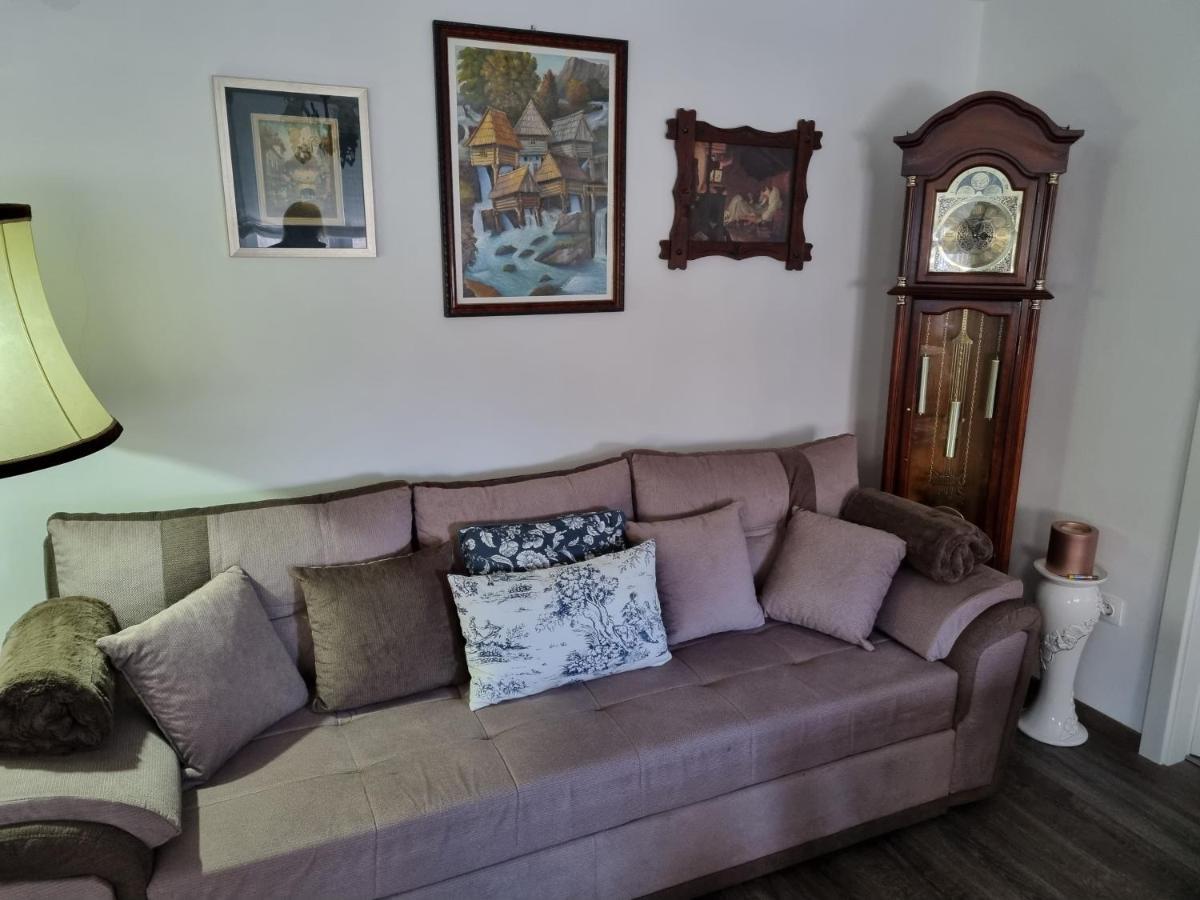 קארלובץ Apartment Blaoss מראה חיצוני תמונה